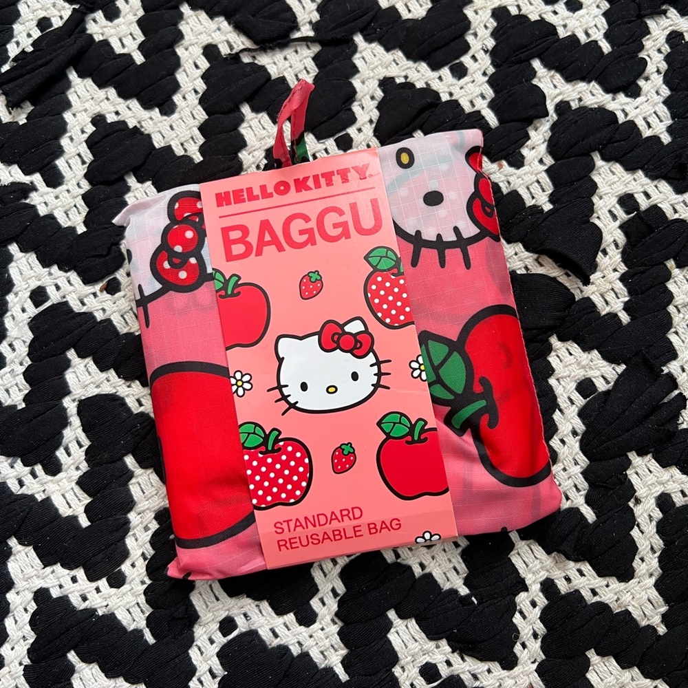 BAGGU Hello Kitty Standard Reusable Bag